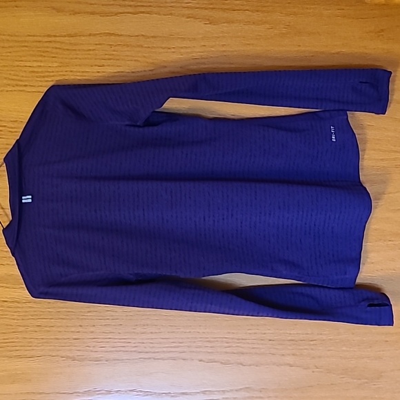 Nike Dri-Fit Running Purple Quarter Zip Jacket with Thumb holes Size XS - Picture 5 of 6
